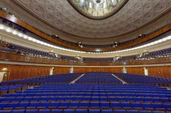 Oval Hall 2