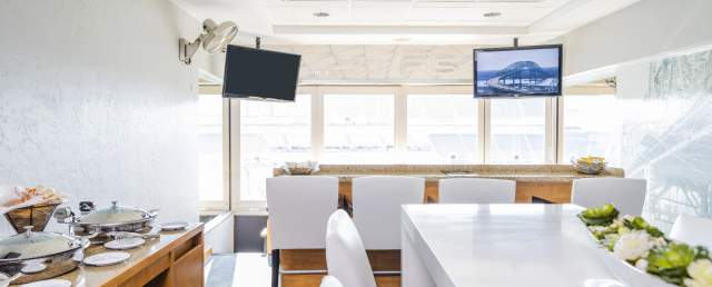 Executive Suites jags