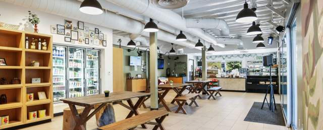 Franklins Cafe and Market