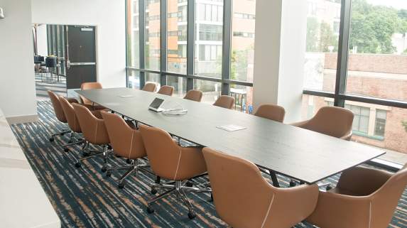Boardroom (002)