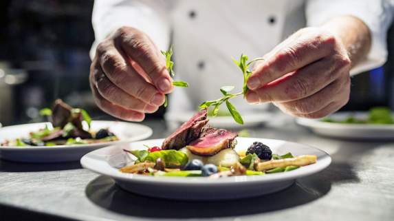 Plating Food
