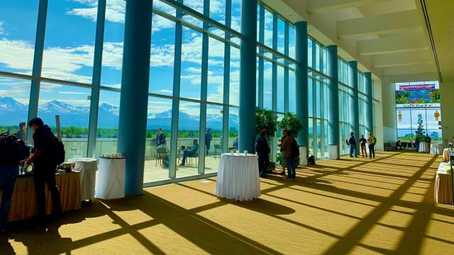Tikahtnu Foyer