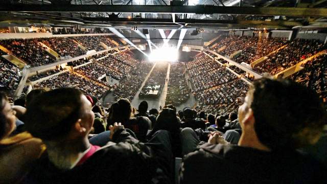 A capacity crowd at Dignity Health Arena for Gabriel Iglesias