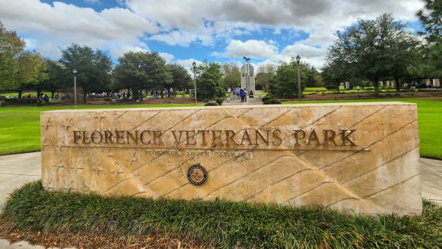 Florence Veterans Park sign