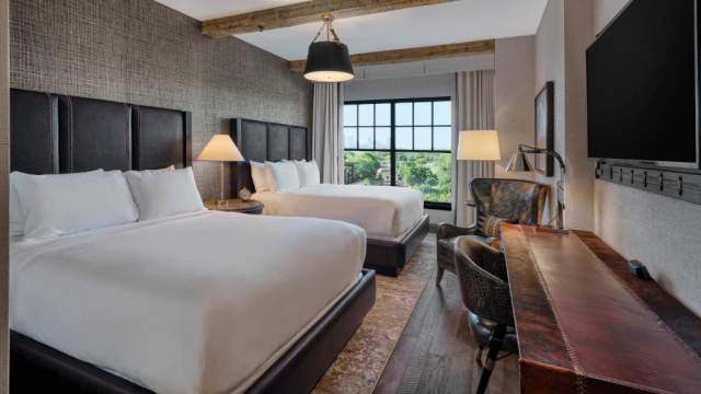 Hotel Drover