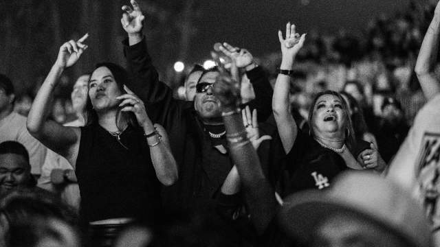 Atmosphere Crowd Shot