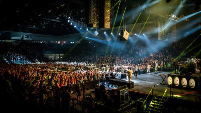 Image of a concert inside the Tucson Arena