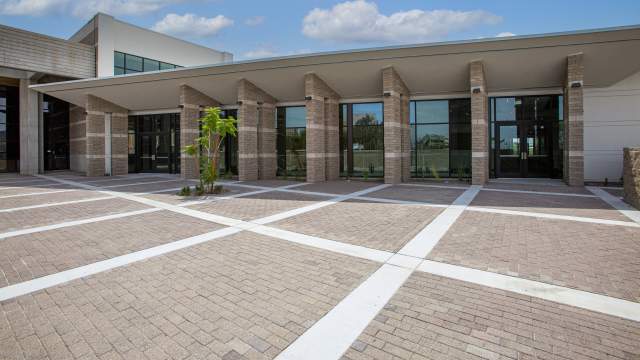 Image of outdoor patio at Tucson Convention Center