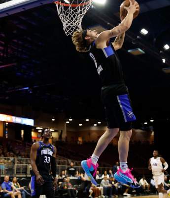 2049065974_WEB - Mac McClung