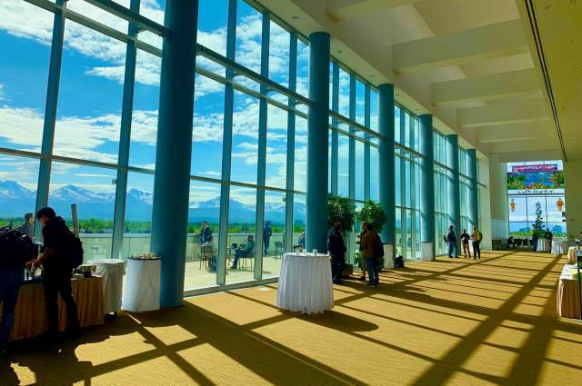 Tikahtnu Foyer