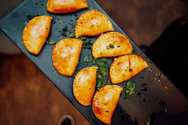 Live Lounge empanadas