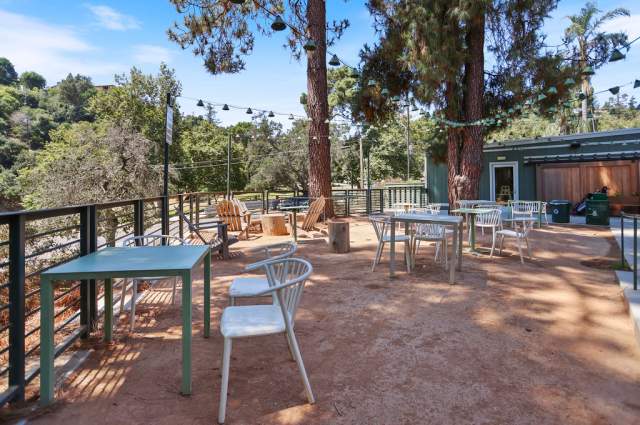 Franklin'sPatio2