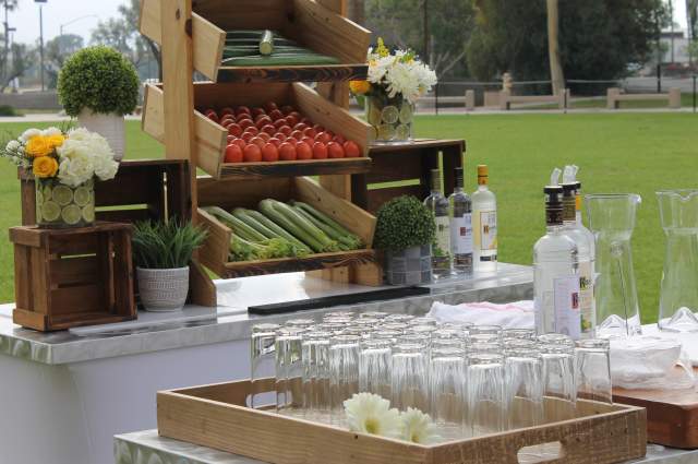 Outdoor Brunch Bar