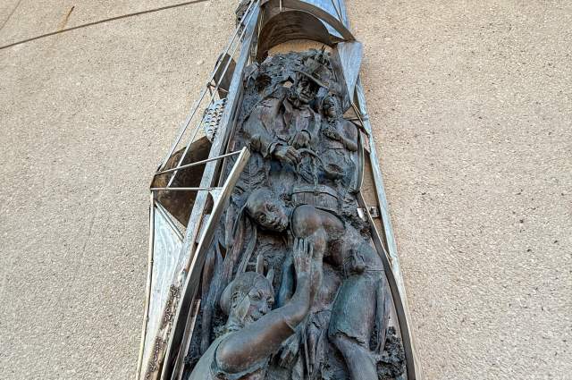 Knockin' On Heaven's Door sculpture by Preston Jackson
