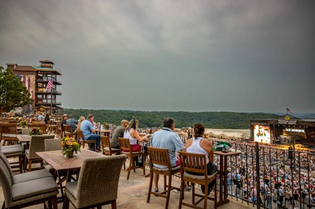 Sunset Ridge Terrace Tables