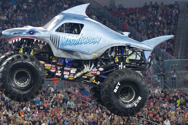 Monster Jam Mega