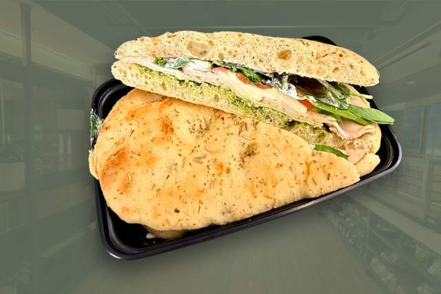 turkey pesto sandwich