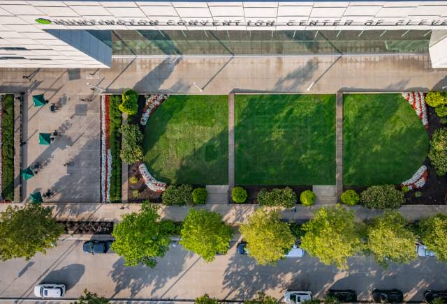 East Terrace (20,000 sq. ft)
