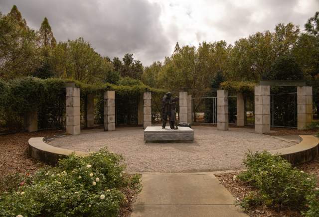 Florence Veterans Park