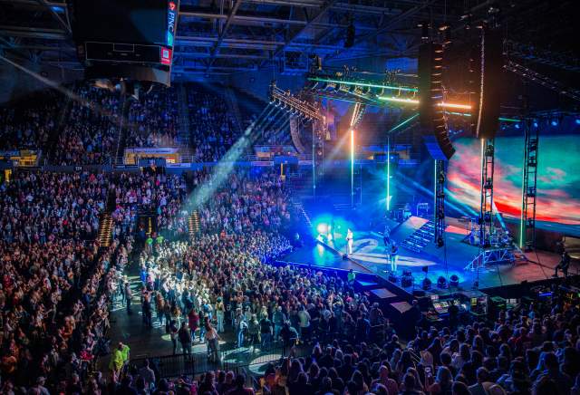 Photo of concert in Arena