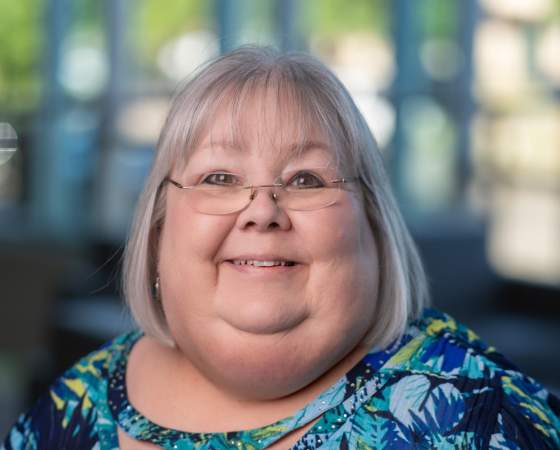 Headshot - Liz Walker