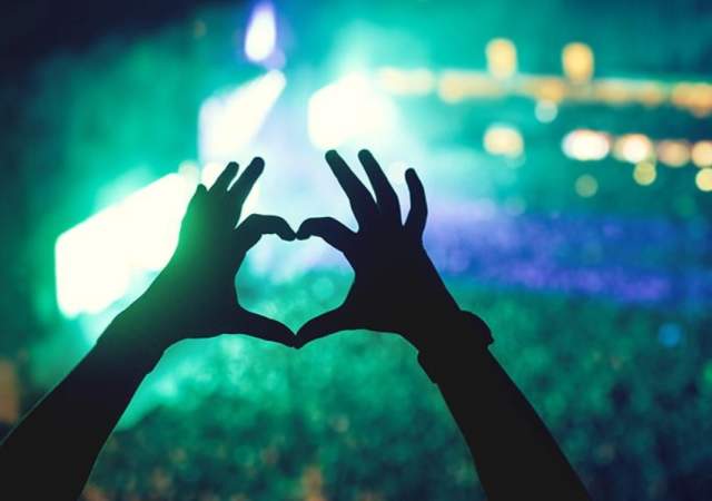 Heart Hands