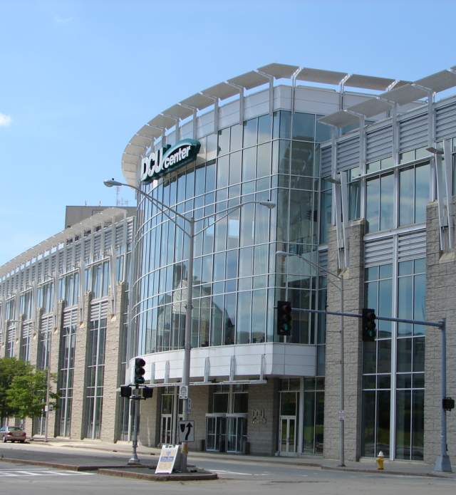 DCU Center CC