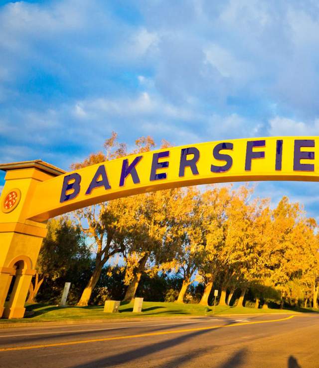 Bakersfield Sign