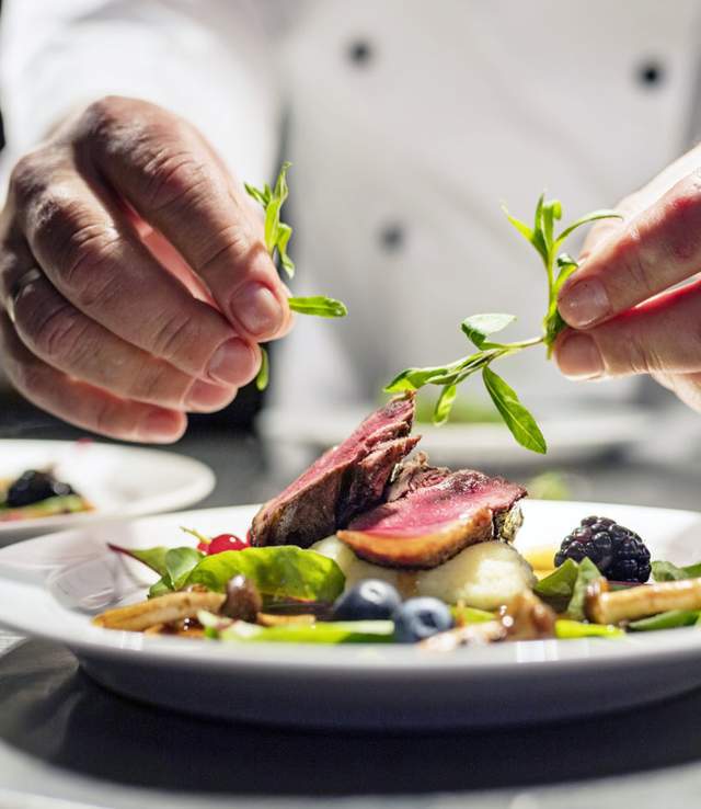 Plating Food