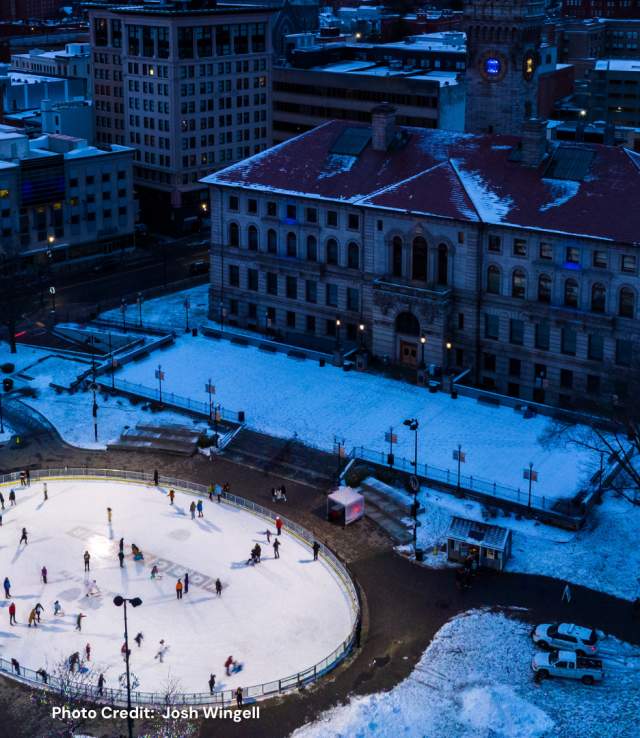 OUTDOOR ICE SKATING RINK IN DOWNTOWN WORCESTER