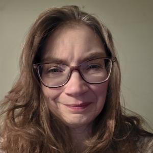 Sandy Meyer Headshot