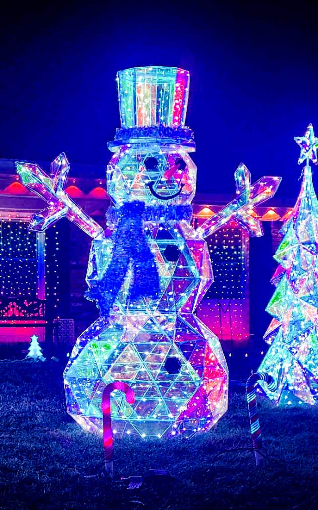 Holiday lights on display at 9916 Houndshill Place in Fort Wayne