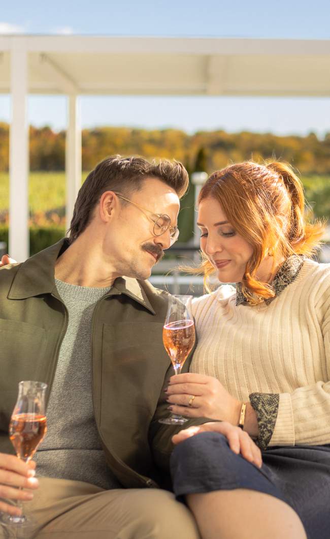 Couple drinking wine