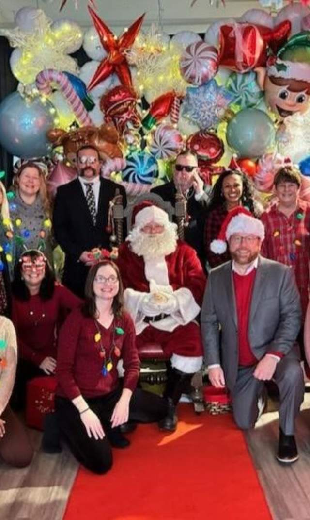 Holiday 2023 Staff Photo