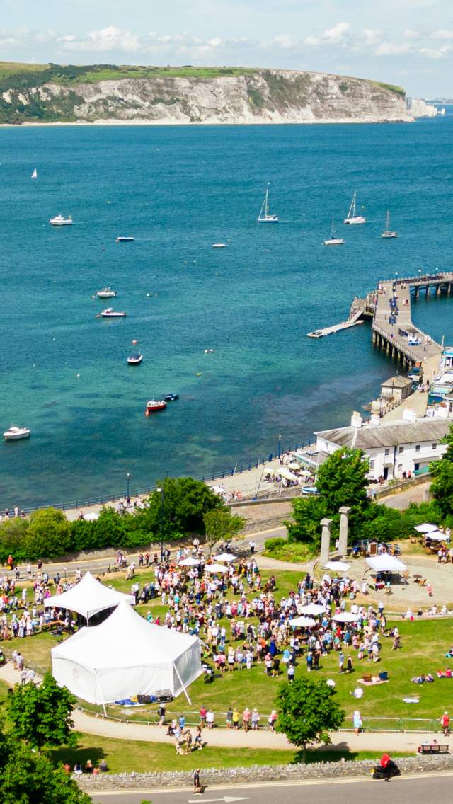 Event in Prince Albert Gardens in Swanage Dorset copyright Lyons Photography