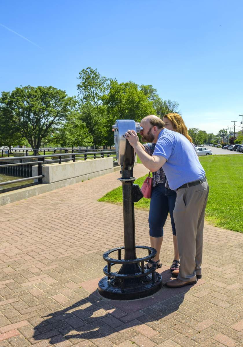 Delaware City View Finder