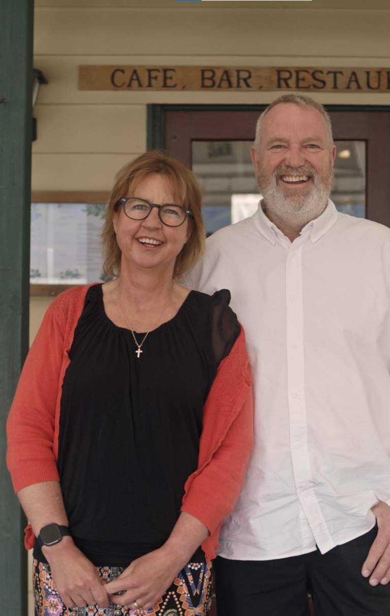 Hosts Toni & John, Kinloch Wilderness Retreat