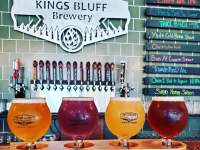 beer flight at Kings Bluff Brewery