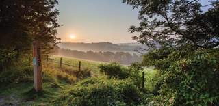 The cover of the Cotswolds Destination Report