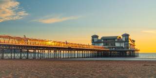 Weston-super-Mare beach and Grand Pier - credit Visit West