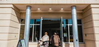 Woodstock art gallery winter