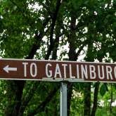 To Gatlinburg Sign