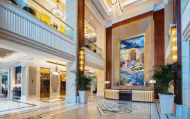 Higgins Hotel Lobby