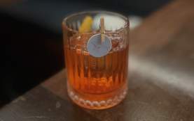 Negroni - Pigeon and Whale