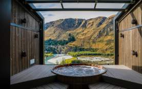 Onsen Hot Pools with view over river
