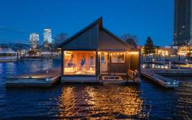 Loyly_Floating_Sauna