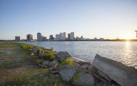 The view of the French Quarter from Algiers Point