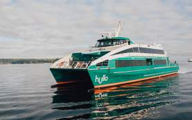 Hullo ferry on the seas.