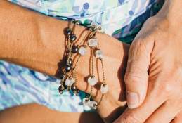 blog-style-currents-port-aransas-texas-lounge-on-beach-necklaces-bracelets
