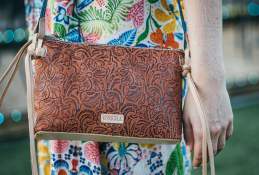 blog-style-currents-port-aransas-texas-out-on-the-island-bag